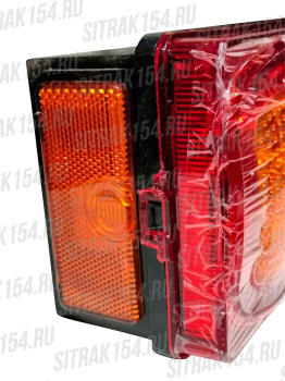 SITRAK154-Фонарь-задний-правый-HOWO-A7-WG9925810002-(05643)-03